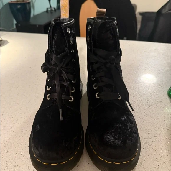 Dr. Martens 1460 Black Crushed Velvet Combat Lace-Up Boot - Picture 3 of 8